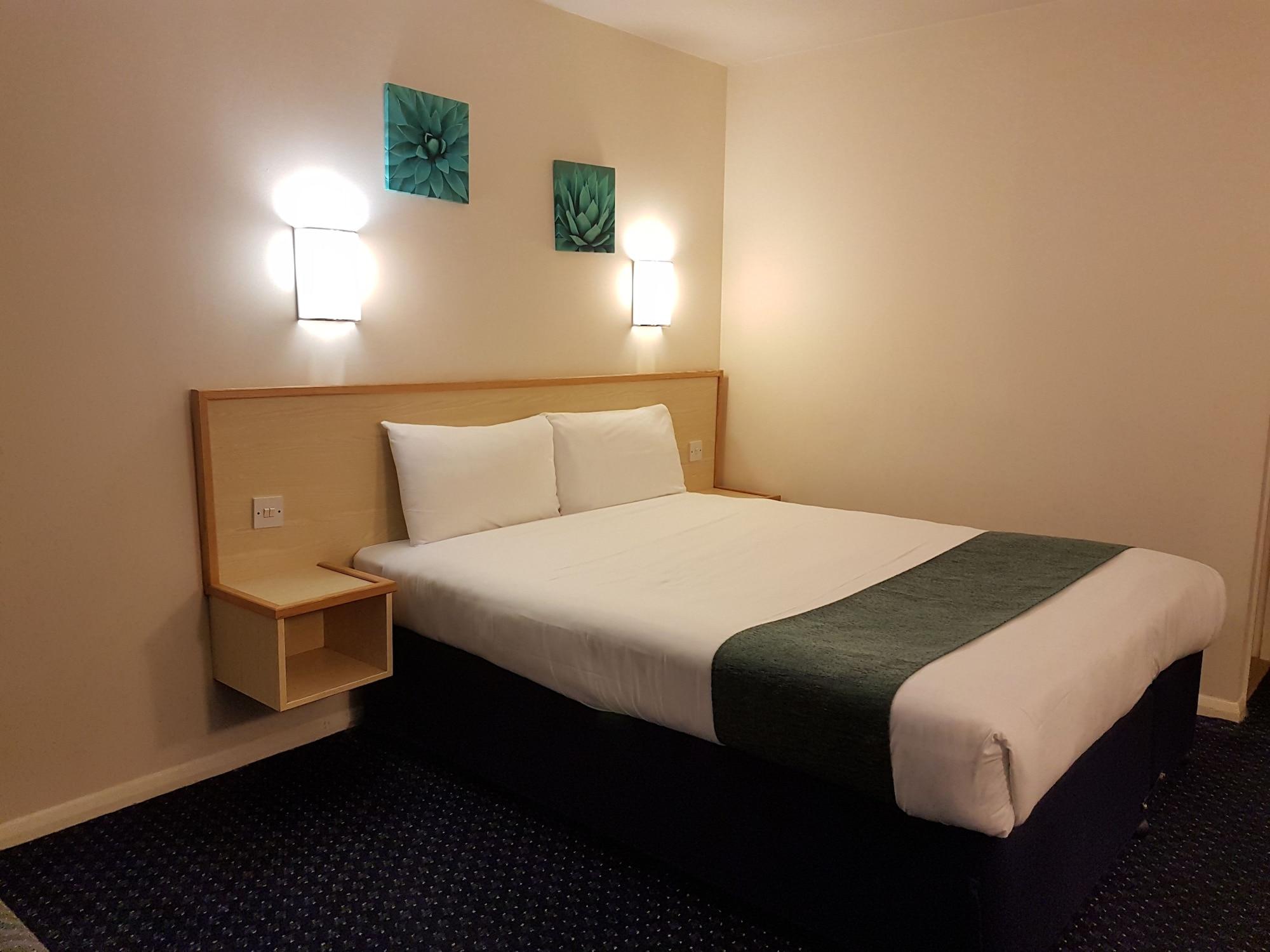 Days Inn Sutton Scotney North Экстерьер фото